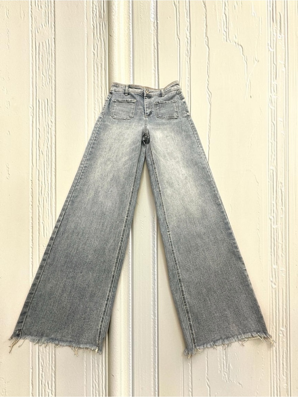 Oat New York High Rise Wide Leg Patch Pocket Jeans. Size : 27